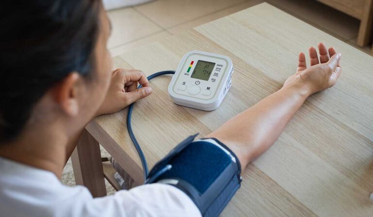 Why Does My Blood Pressure Fluctuate So Much Within Minutes?